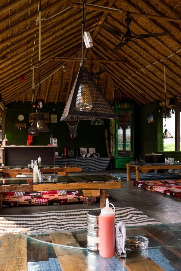 Hippie Land Hampi Hotel ภายนอก รูปภาพ
