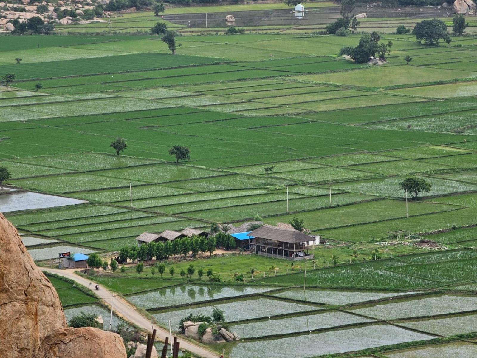 Hippie Land Hampi Hotel ภายนอก รูปภาพ
